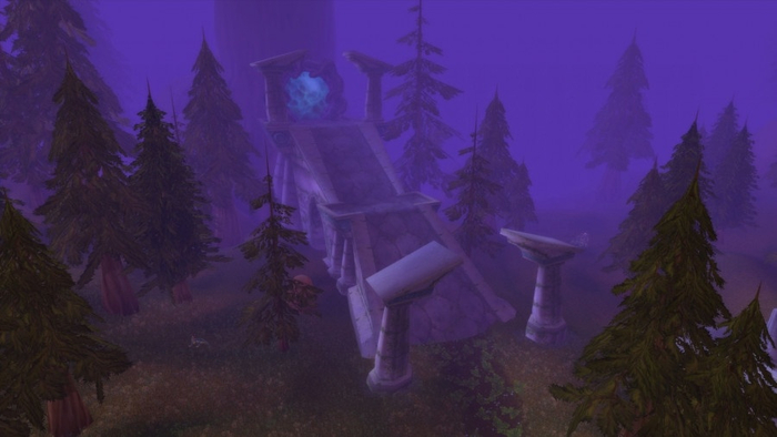 Портал кошмарного вторжения во Внутренних землях в WoW Каменный портал Изумрудного Сна на возвышении